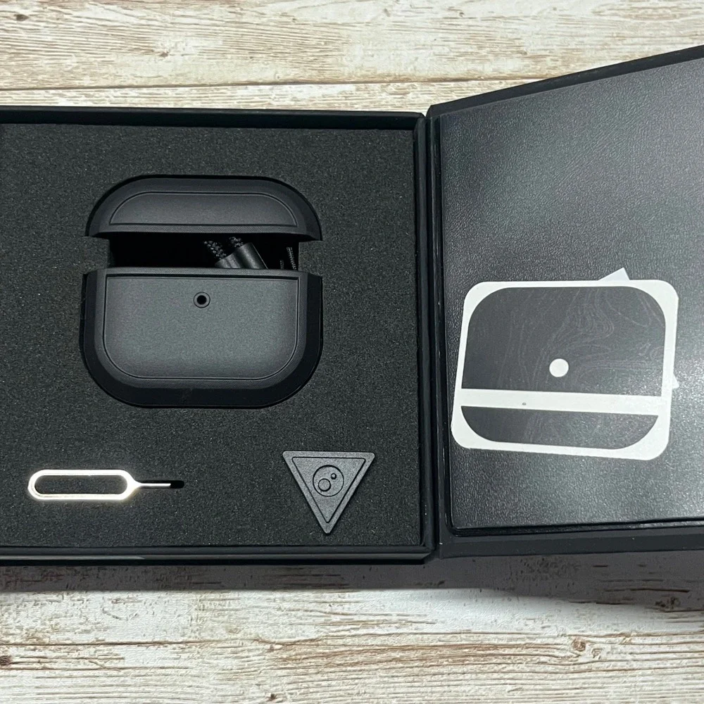 dbrand Grip Case‎ for Apple AirPods 3 Black Topograph Protective Skin